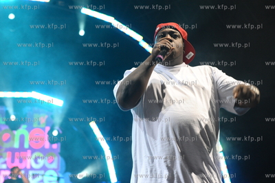 Gdansk. Plac Zebran Ludowych. Festiwal MTV Gdansk Dzwiga...