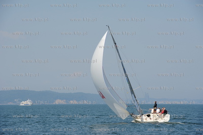 Zatoka Gdanska. 15  edycja Baltic Sail 2011. Regaty...