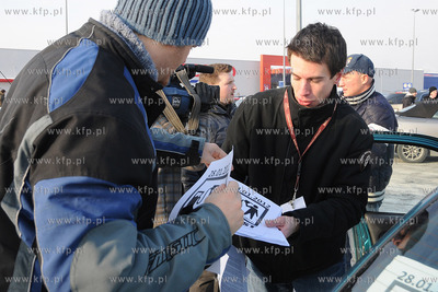 Kierowcy z Gdyni i okolic protestowali wspolnie przeciwko...