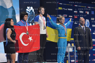 W ostatnim dniu odbywajacych sie w Hali Sportowo -...