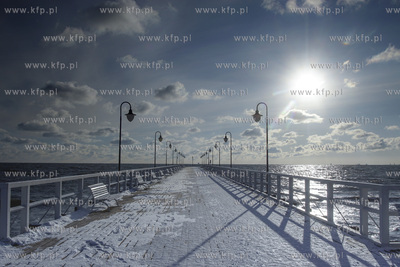 Gdynia. Molo w Orłowie o wschodzie słońca. 27.02.2018...