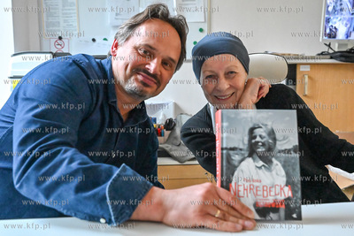 Biblioteka Sopocka. SOPOTEKA. Głośne czytanie fragmentów...