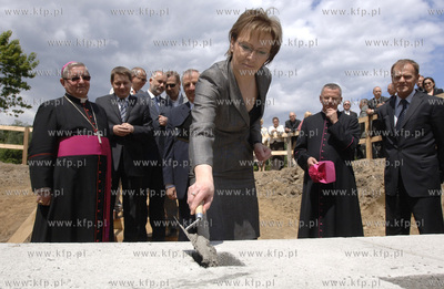 Uroczystosc wmurowania kamienia wegielnego pod budowe...