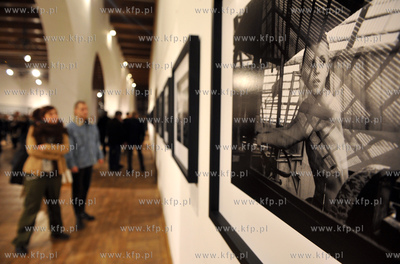 Wernisaz wystawy Rzut beretem, Tomasza Tomaszewskiego,...