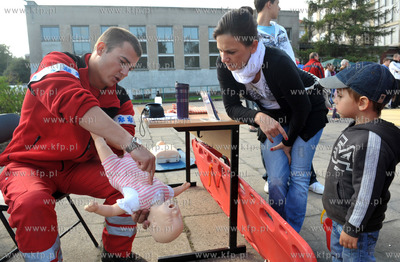 Festyn Poznajmy się na Siedlcach  na pozegnanie lata...