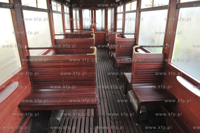 Gdansk - Zajezdnia Tramwajowa Wrzeszcz. Wnetrze zabytkowego...