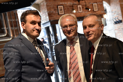 Otwarcie restauracji i browaru PG4 w Central Hotel...