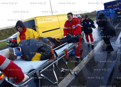 Gdansk. Trasa WZ. Poranne opady sniegu byly powodem...