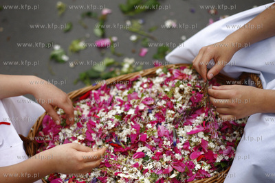 Gdansk. Sw. Bozego Ciala. Nz procesja ulicami starowki.
11.06.2009
fot....