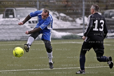 Gdansk. Boisko przy ul. Traugutta.  Sylwestrowy mecz...