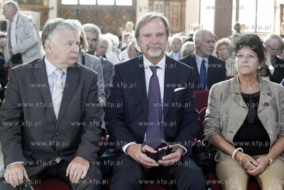 Gdansk. Dwor Artusa. Wyklad Guya Sormana i uroczystosc...