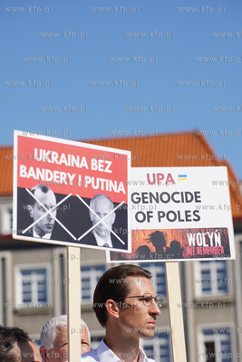 Targ Rybny w Gdańsku Protest aktywistów z Fundacji...