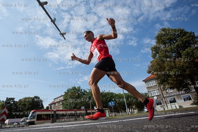 Gdańsk, skrzyżowanie Al. Grunwaldzkiej i Al.Wojska...