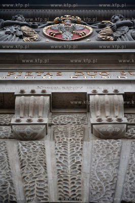 Gdansk. Konferencja prasowa i przeciecie wstegi przez...