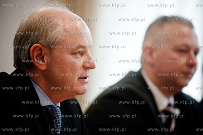 Gdansk. Siedziba Biura ds. Euro 2012. Konferencja prasowa...