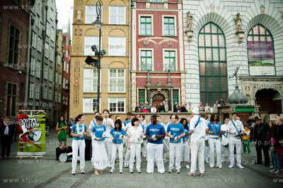 Gdansk. Dlugi Targ. Sama Street Shows oraz Flash Mob...