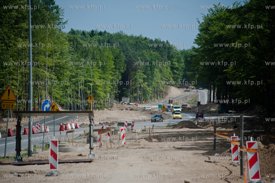 Gdynia.  Modernizacja 1,5 kilometrowego lesnego odcinka...