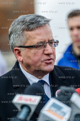 Gdansk. Targ Weglowy. Konferencja Prezydenta Bronislawa...