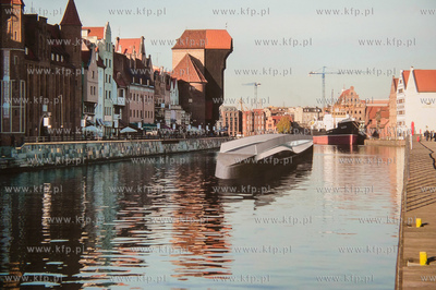Gdansk. Wyspa Spichrzow. Prezentacja zwycieskiego projektu...
