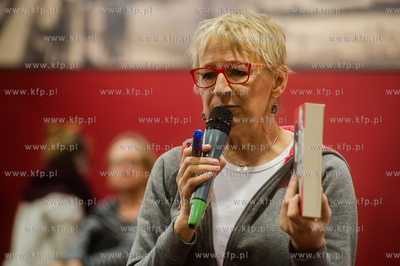 Gdansk. Biblioteka Manhattan w CH Manhattan. Spotkanie...