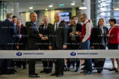 Gdansk. Otwarcie Instytutu Biotechnologii Uniwersytetu...