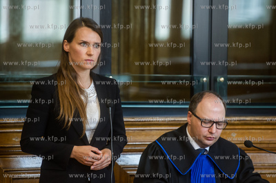 Gdańsk. Sąd Okręgowy. Kolejna rozprawa posłanki...