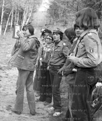 Aneta Kreglicka (druga po prawej ) i Krzysztof Skiba...