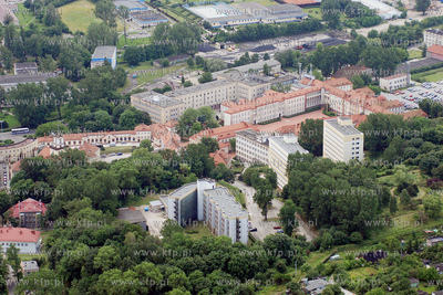 Gdynia z lotu ptaka. Nz. Budynki Akademii Marynarki...