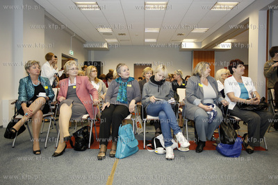 Gdansk. Park Naukowo - Techniczny. Kongres Kobiet -...