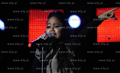 Gdansk. Plac zebran Ludowych. Scena letnia. Koncert...