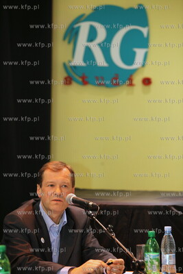 Studio Radia Gdansk. Debata kandydatow na prezydenta...