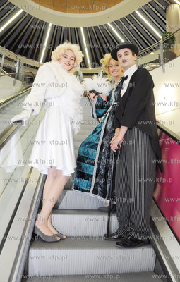 Otwarcie Multikina w Galerii Rumia w Rumi. Na widzow...