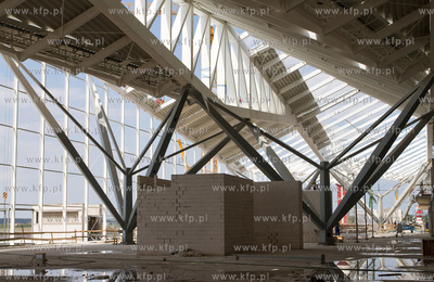 Budowa nowego terminala pasazerskiego T2 na Gdanskim...