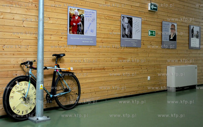 Autorska wystawa Andrzeja J. Gojke "Autografy gdynskie"...