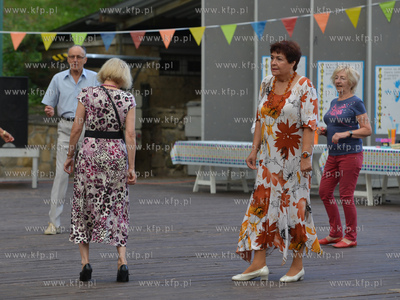 Sopot. Międzypokoleniowa potańcówka w Operze Leśnej....