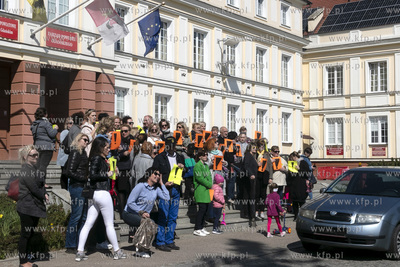 Spontaniczna akcja nauczycieli pruszczańskich szkół...