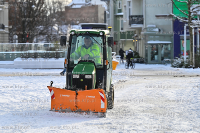 Sopot. Pierwszy śnieg w Sopocie. 04.12.2024 / fot....