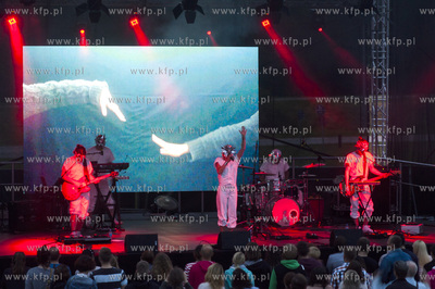 Faktorii Kultury w Pruszczu Gdańskim. Koncert zespołu...