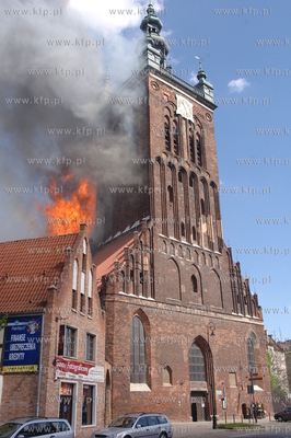 Pozar kosciola sw Katarzyny w Gdansku. 22.05.2006 Fot....