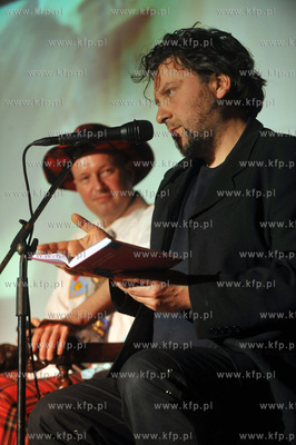 Benefis Fajnego Czlowieka czyli 25 lat pracy artystycznej...