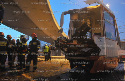 Wypadek na skrzyzowaniu Podwala Przedmiejskiego i Okopowej...