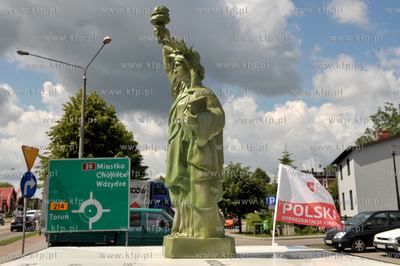 Kościerzyna. Statua Wolności, reklama Kaszubskiego...