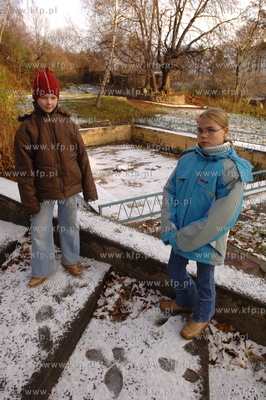 Gdańsk Orunia. Stary nieczynny basen przy domu dziecka...
