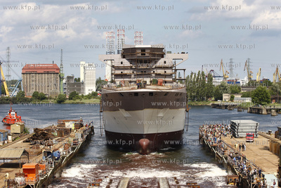 Stocznia Gdansk. Wizyta komisarz UE Neelie Kroes ds....