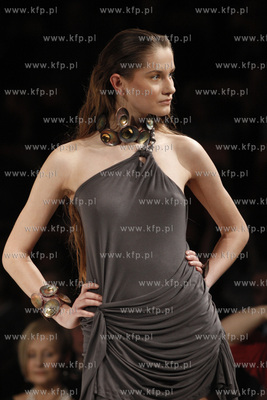 Gdansk. Gala Bursztynu i Mody Amberif 2011. Nz  pokaz...