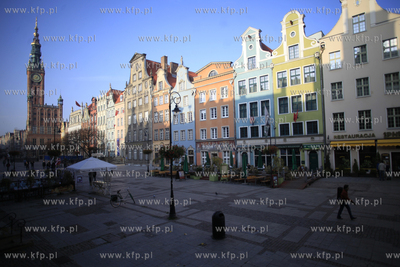 Gdansk. Ul. Dlugi Targ. Dom Holenderski.
07.11.2011
fot....