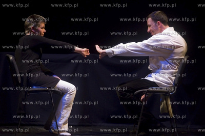 Świat Mało Znany. Przegląd teatralny grupy Im Plus...