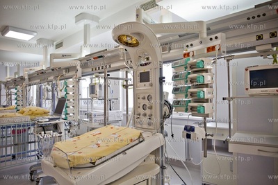 Otwarciu nowoczesnego oddziału kardiochirurgii dziecięcej...