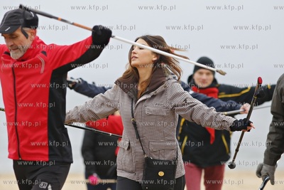 Gdańsk Jelitkowo. Walentynkowy Rajd Nordic Walking...