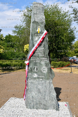 Zaspa, ul. Pilotów 3. 50. urodziny osiedla Zaspa....